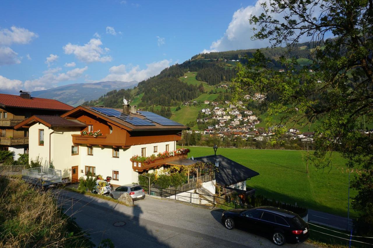 Haus Dornauer Hippach Exterior foto